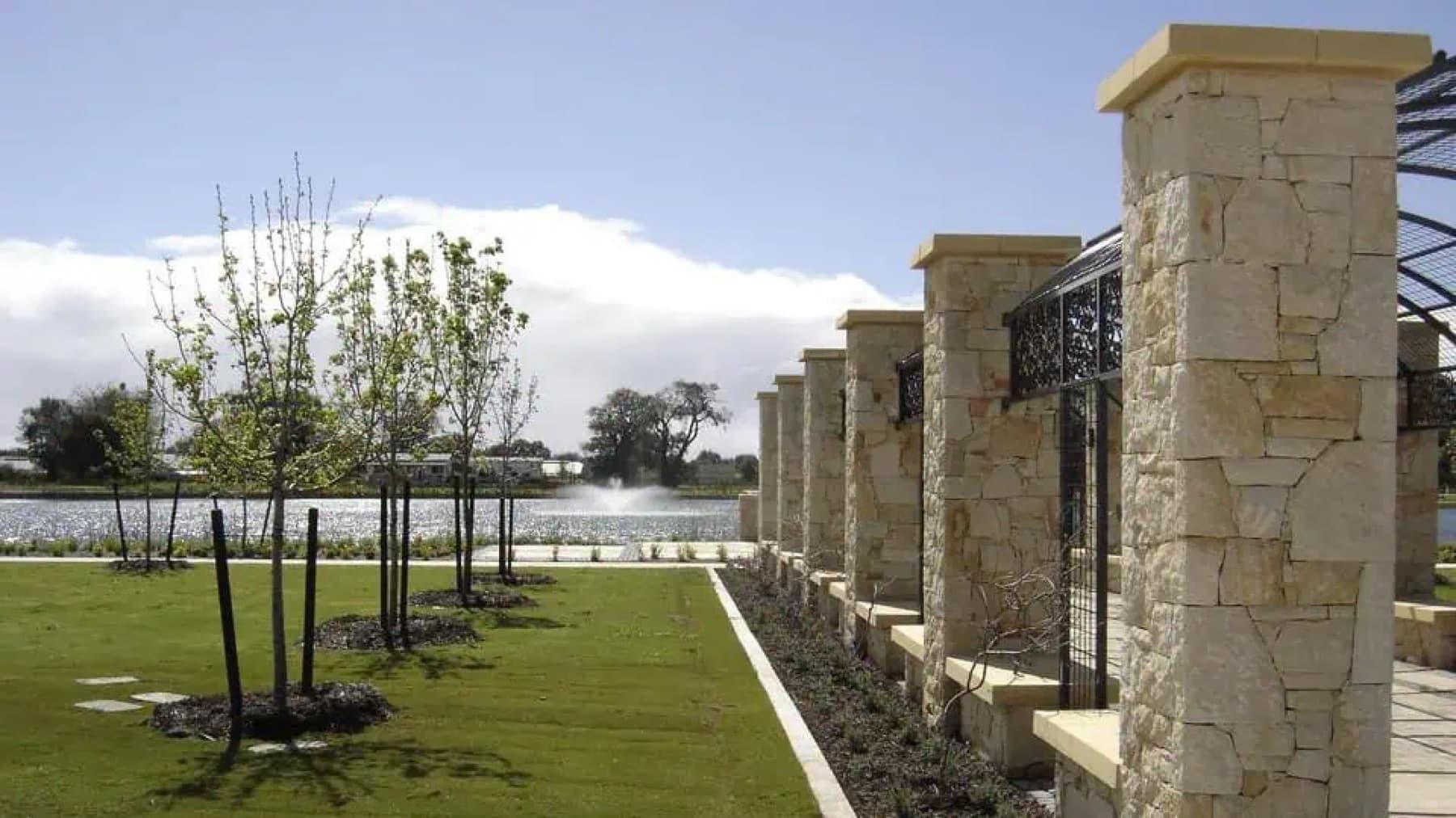 Provence Estate, gallery image 2
